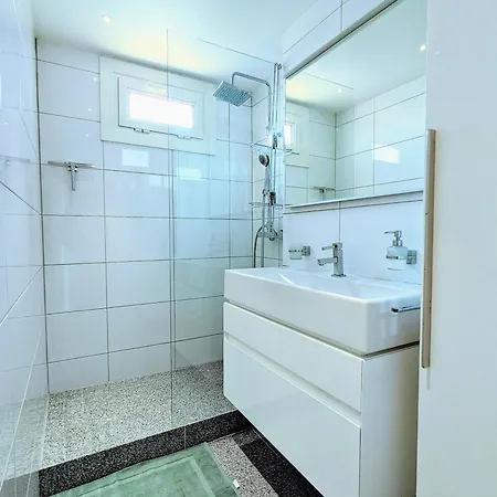 T4, Climatisation, 50m De La * 아그